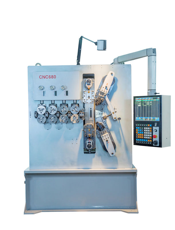 XD -680 الموديل 3.00 - 8.00mm CNC آلة اللف مع نظام الحركة المؤازر